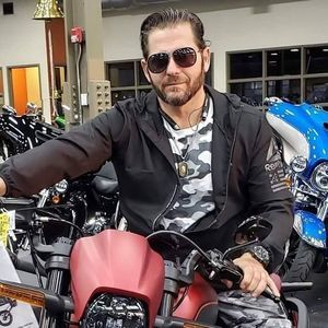 Meet your Posher, Zlatko